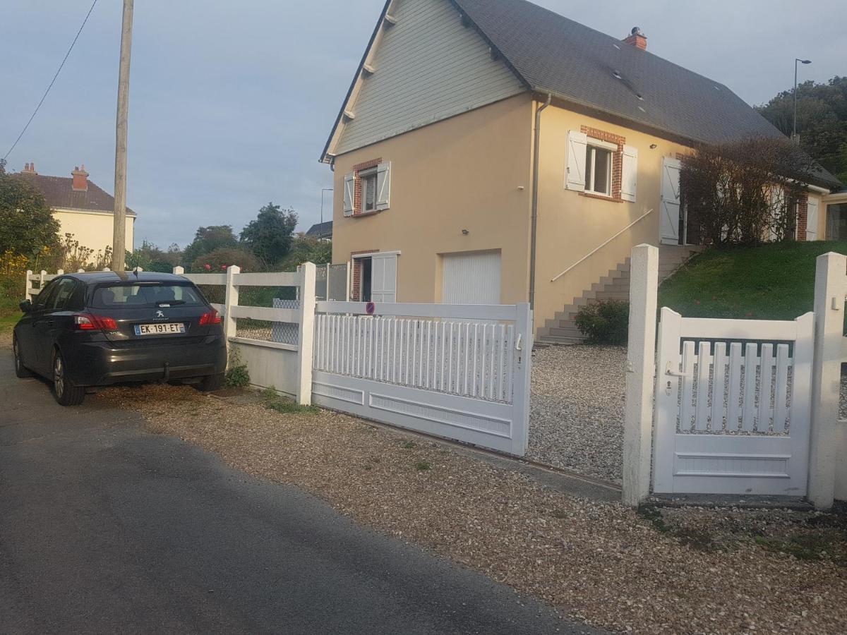 Bed and Breakfast Les Lupins Этрета Экстерьер фото